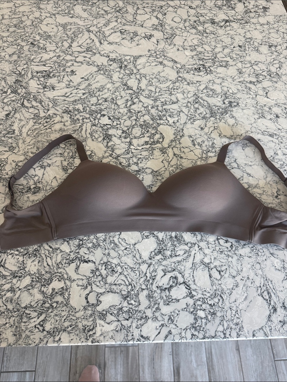 Soma Wireless Seamless Bra in Taupe Brown